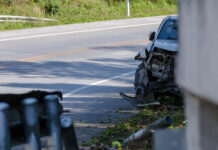 Ubezpieczenia motoryzacyjne i komunikacyjne – czy warto oszczędzać? Ubezpieczenia motoryzacyjne i komunikacyjne