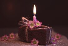 Jak naprawić świeczkę bez knota?