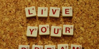 Jak wzmocnić zapach świec?