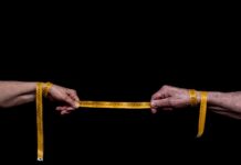 W jakiej odległości koza od ściany? W jakiej odległości koza od ściany?