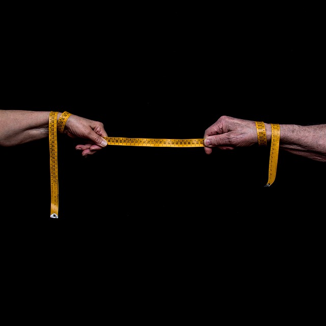 W jakiej odległości koza od ściany? W jakiej odległości koza od ściany?