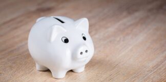 Jak oszczędnie palić drewnem?