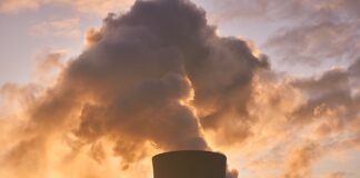 Czy to normalne że ubywa płynu chłodniczego?