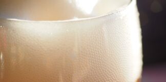 Co dobrze rozpuszcza nagar?